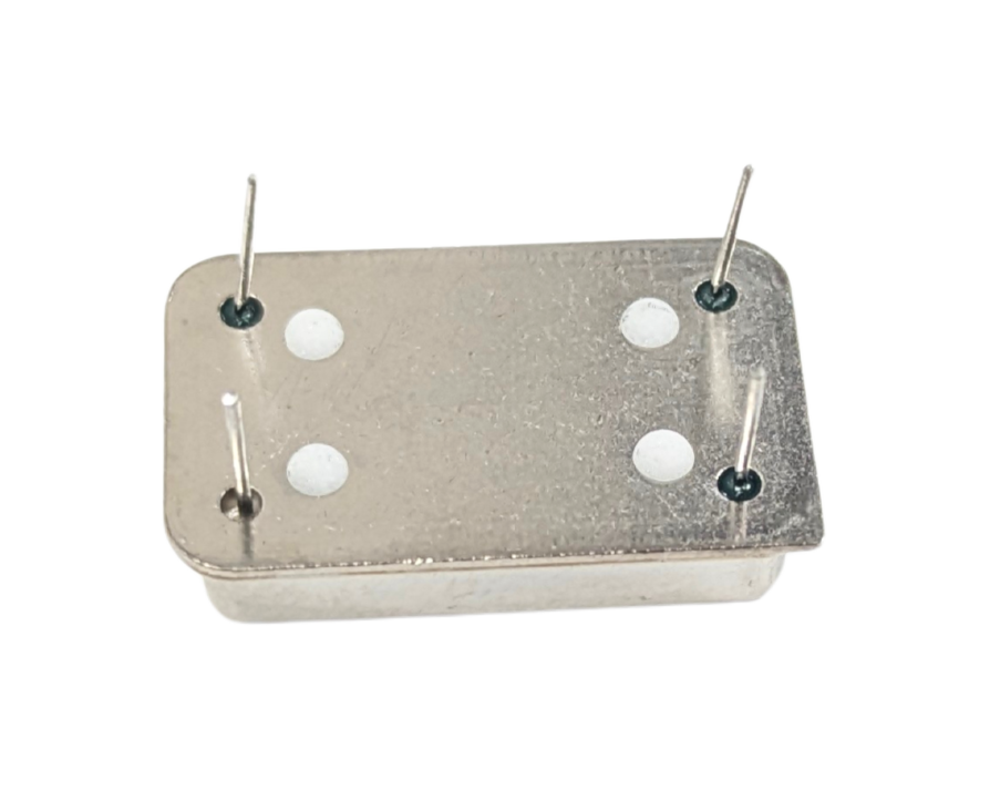 crystal（2点） Crystal Clock Oscillator, 2.048 MHz – Electronix Express